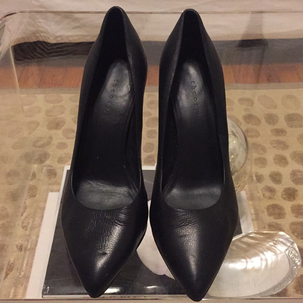 Theory shoes
